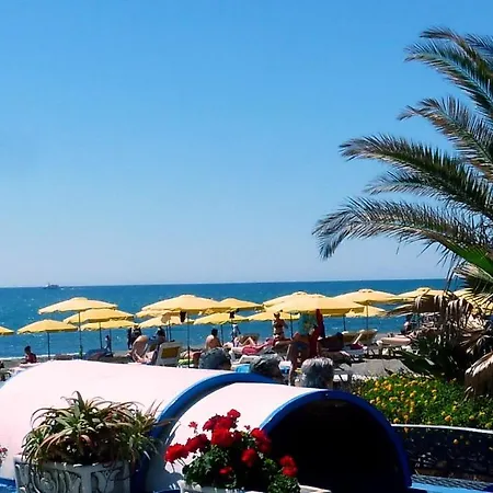 Estudio Con Encanto Daire Torremolinos